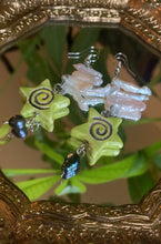 Load image into Gallery viewer, Swirl Pearls