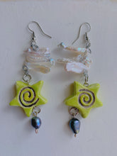 Load image into Gallery viewer, Swirl Pearls